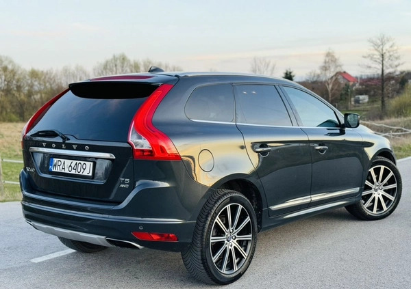 Volvo XC 60 cena 93900 przebieg: 89000, rok produkcji 2016 z Radom małe 254